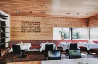Hotel Adler - breakfast