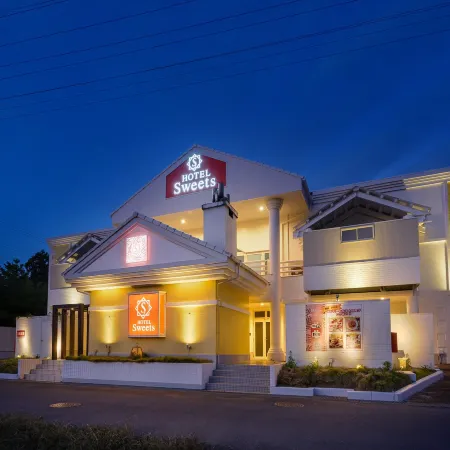 Hotel Sweets - Adults Only