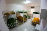 Alameda Hostel Отели в г. Parchal