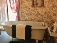 Shaw House Inn Hotels in Fortuna
