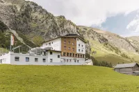Berghotel Bodenalpe Hotels in Ischgl