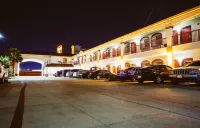 Palace Inn Baytown @ Garth Rd - Motels