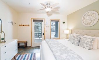 Modern Comfort River/Mtn Views + Hot Tub 1 Bedroom Condo by RedAwning