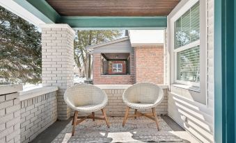 Adorable Broad Ripple Duplex