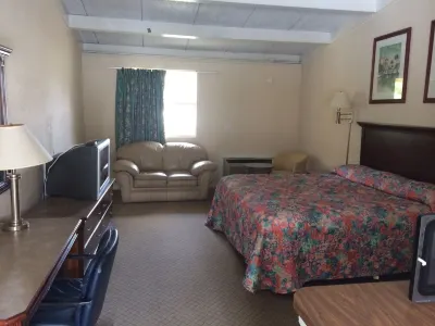 皇家飯店 Bethune-Cookman College附近的飯店