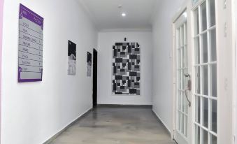 Royal Vantage Hotel and Suites