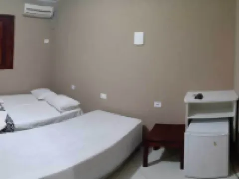 ポウザダ ポル ド ソル マラウーのホテル