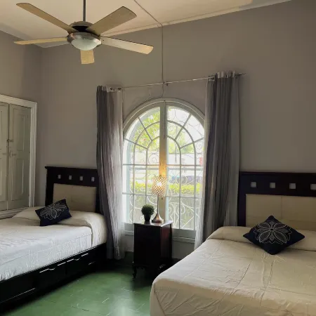 Suites Casa Blanca