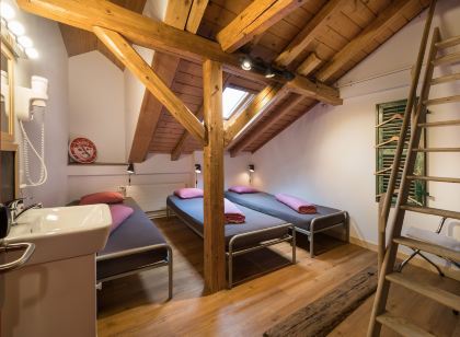 Balmers Hostel