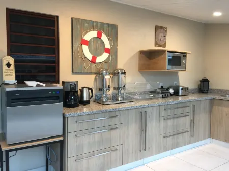 The Pier Beach Inn & Suites