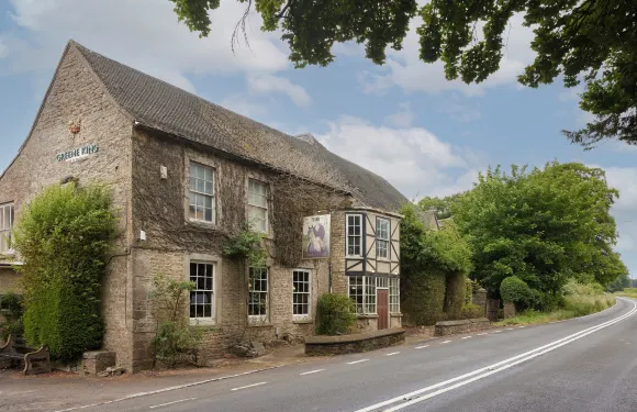 泰特伯裏霍爾獵人酒店 - 格林國王旅館