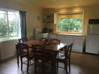 Neerim Country Cottages Hotels in Warragul