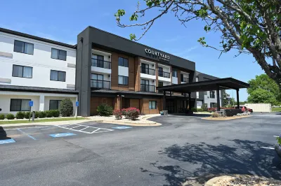 Courtyard Albany Hotels in Albany