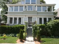 Rose Arden Bed & Breakfast Hotels in Hamilton