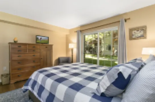 901 Crazy Horse Circle Condo