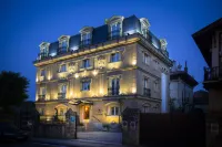 La Galería Hotels in Antiguo
