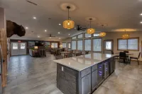 Lewis & Clark Resort