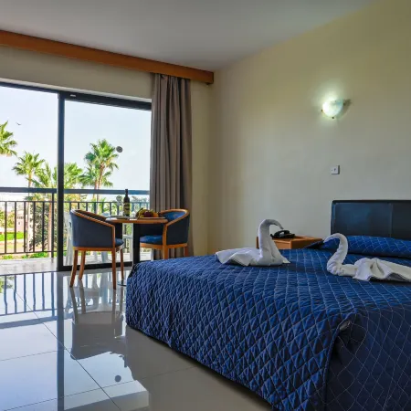 Veronica Hotel