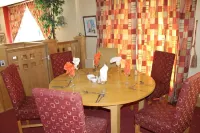 Mahon's Hotel - breakfast