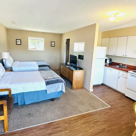 Island West Resort