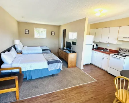 Island West Resort Hotels in Ucluelet
