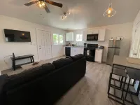 "The Blueberry Cozy home in quiet neighborhood Hotels near Cobre Valley Center for the Arts