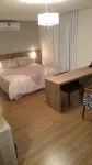 Ives Hotel - ที่มีบาร์