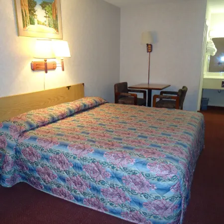 Welborn Motel - Hamptonville