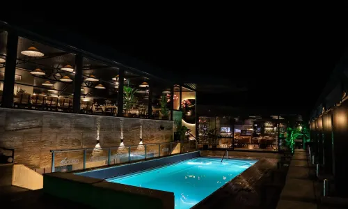 블랙 버드 서멀 호텔 & 스파