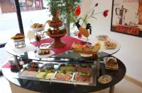 L'Escala Hotels in Langen