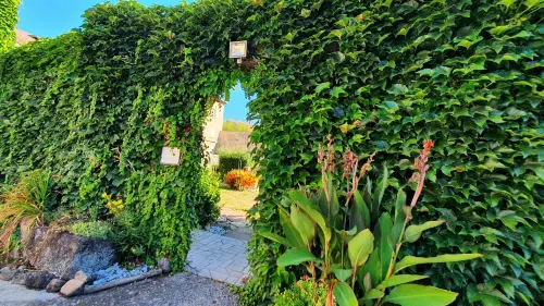 Chez Pierre Hotels in Remoncourt
