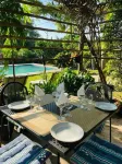 Beulah Court Vineyard Guest House Hotels in Chobe