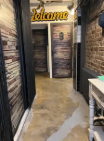 อาดรอนิกิ