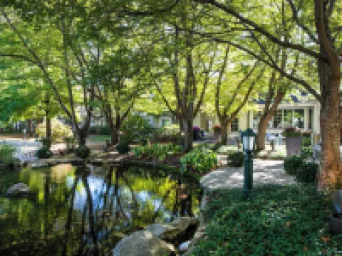 Cherry Valley Hotel Hotels in Newark