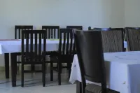 Rainbow Guest House Bundibugyo Hotels in Bwamba