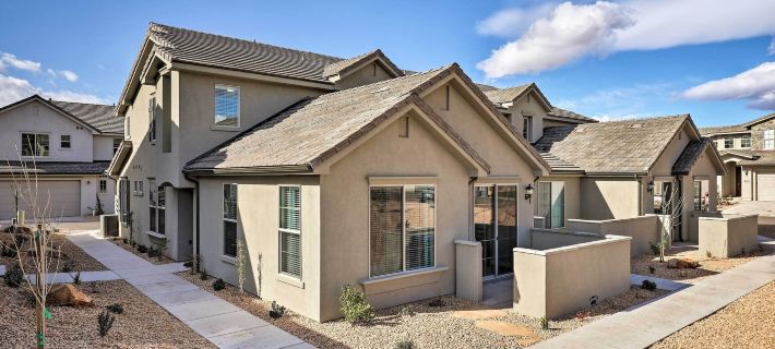 Utah Home w/ Pool Access: Near St George & Zion! Hotels in Washington County