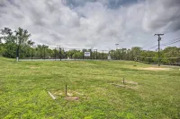 Resort Condo in Pottsboro w/ Lake Texoma Access! - piscina