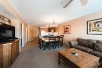 Mountain View Resort and Suites at Fairmont Hot Springs Hotels in East Kootenay F