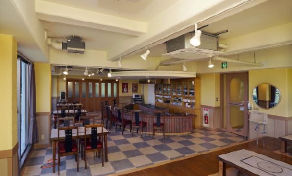 Tobi Hostel and Apartments