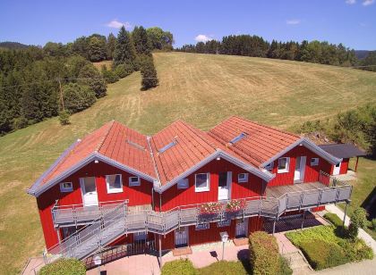 Village Ho­tel "Baye­ri­scher Wald"