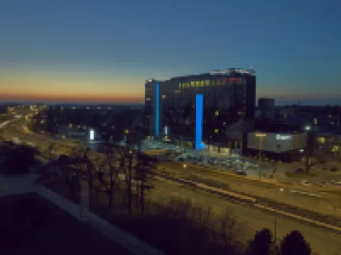 DoubleTree by Hilton Lodz โรงแรมใกล้สนามบินวลาดีสลาว์ เรย์มอนต์