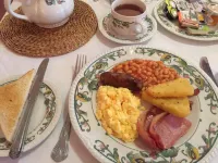 阿什利飯店 聖體鐘附近的飯店