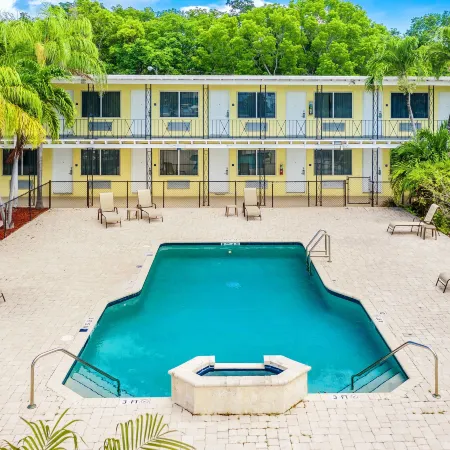 Key Largo Inn