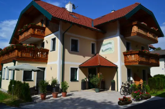 Pension Ballwein Hotels in 