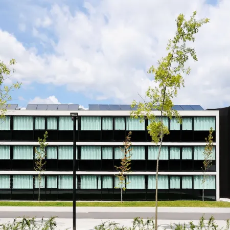 Open Village Sports Hotel & Spa Club Отели рядом с достопримечательностью «Замок Гимарайнш»