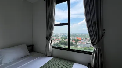 Transpark Cibubur by Lily's Room Hotellit kohteessa Harjamukti