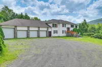 3 Mi to Colgate Lake Mtn-View Home, Deck and Grill! - Bares