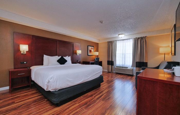 Red Lion Inn & Suites Auburn