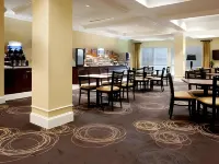 Holiday Inn Express MORGANTOWN by IHG - breakfast
