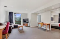 Knox International Hotel and Apartments